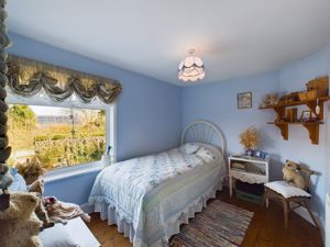 Bedroom- click for photo gallery